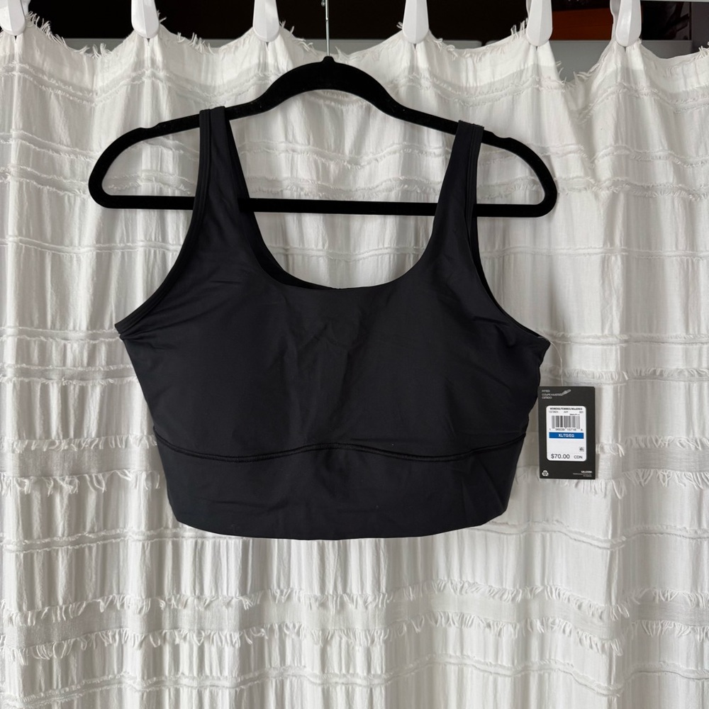 NWT Under Armour Medium Impact Sports Bra